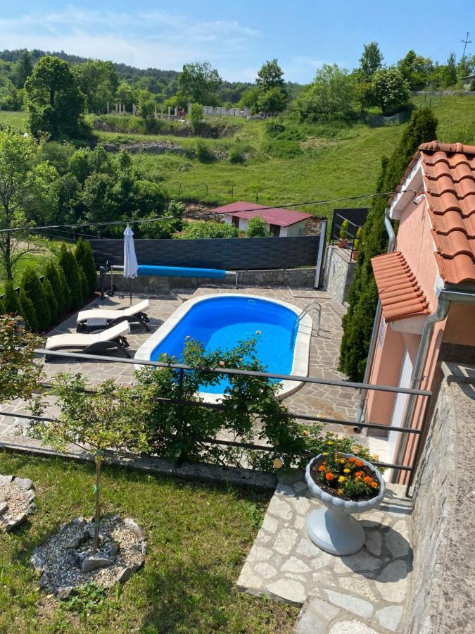 Holiday House Pasjak Sapjane Exterior photo