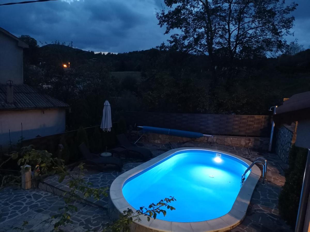 Holiday House Pasjak Sapjane Exterior photo